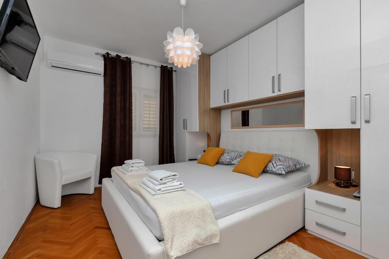 Apartment Sabina Макарска Экстерьер фото